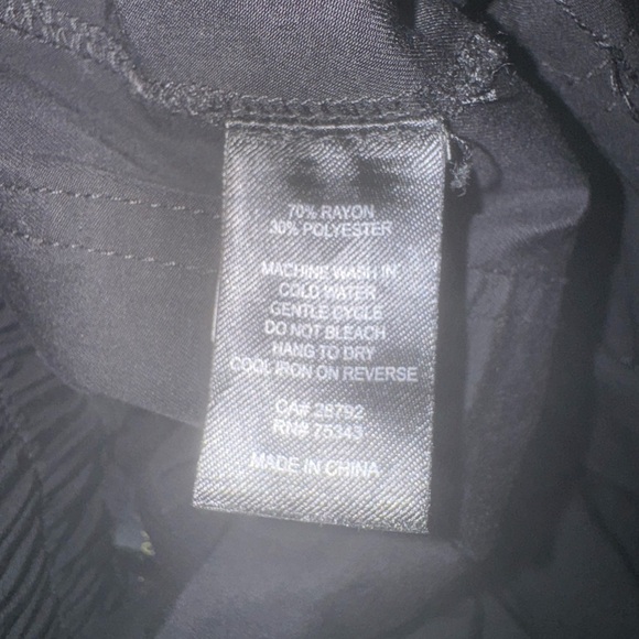 House of Harlow 1960 Pants - Picture 3 of 7